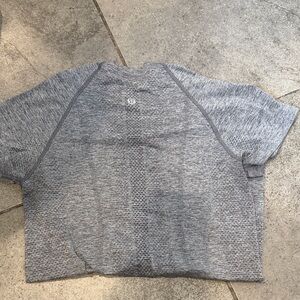 Gray Short lululemon Sleeve Athletic Top